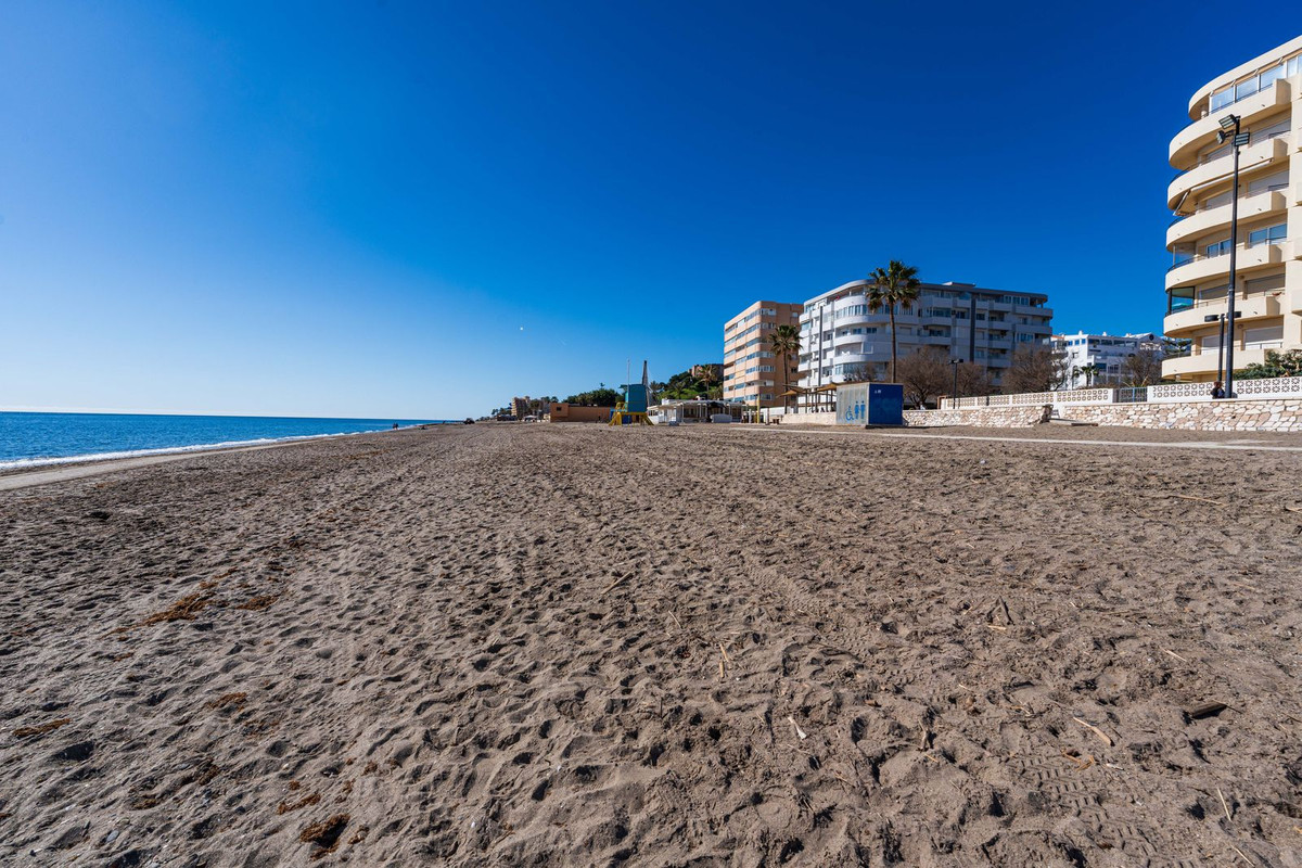 Piso en venta en Zona Sohail (Fuengirola)