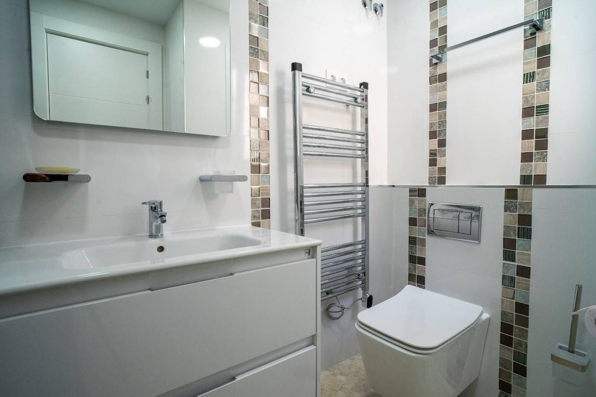 Piso in vendita a Zona Puerto Deportivo (Fuengirola)