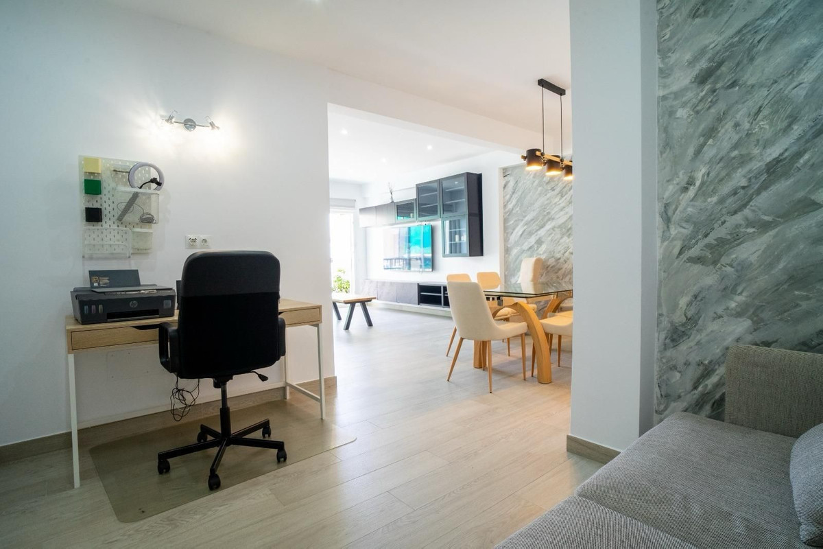 Piso in vendita a Zona Puerto Deportivo (Fuengirola)
