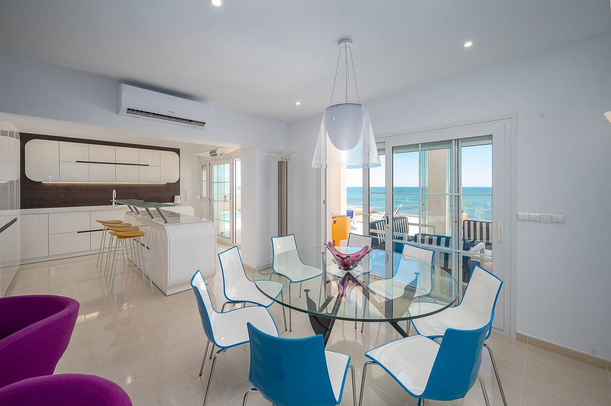 Villa en venta en La Cala de Mijas