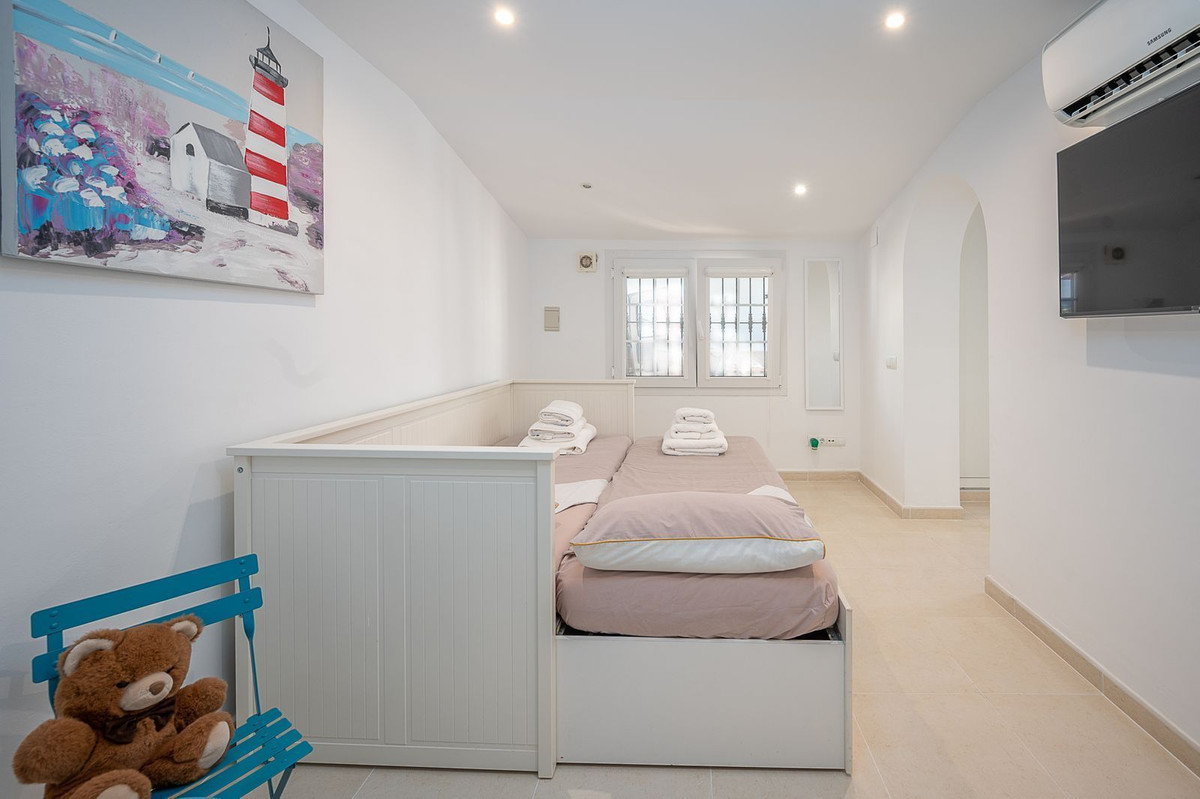 Villa en venta en La Cala de Mijas