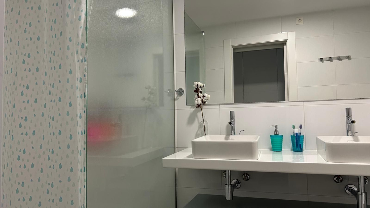 Piso en venta en Zona Sohail (Fuengirola)