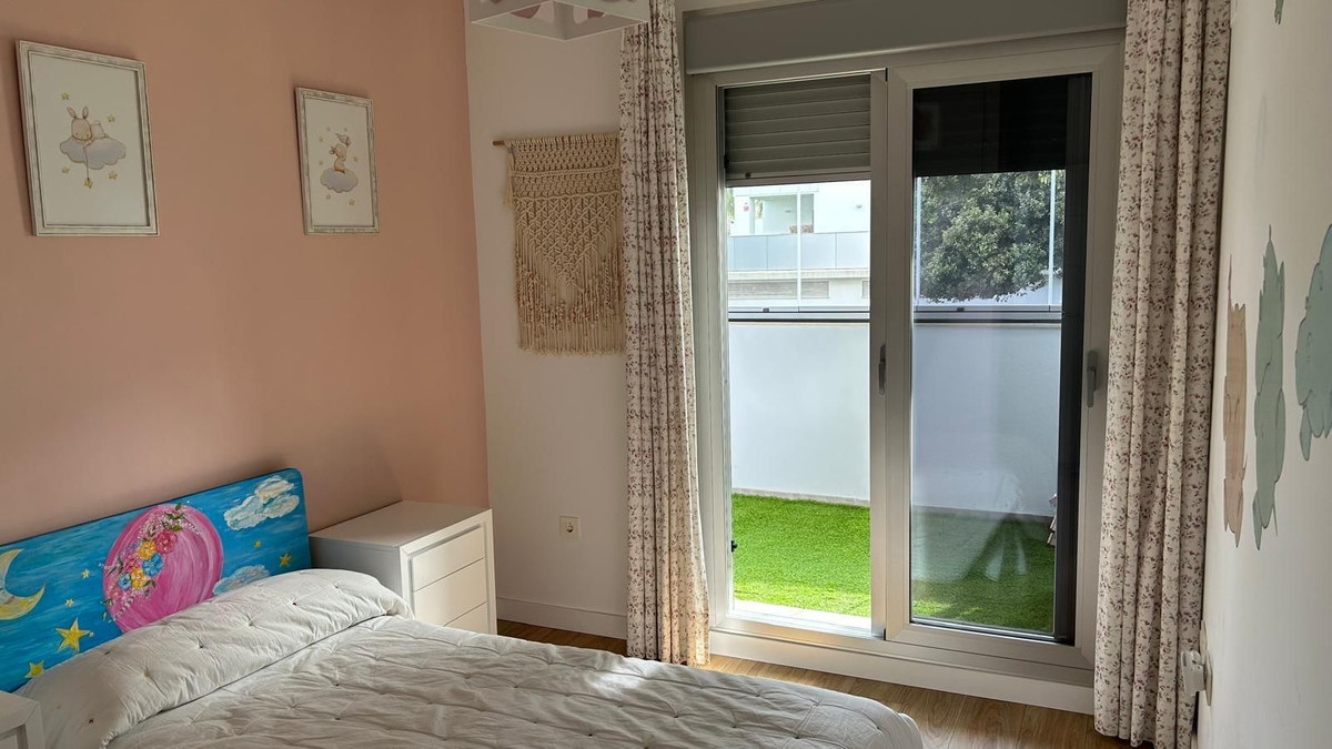 Piso en venta en Zona Sohail (Fuengirola)
