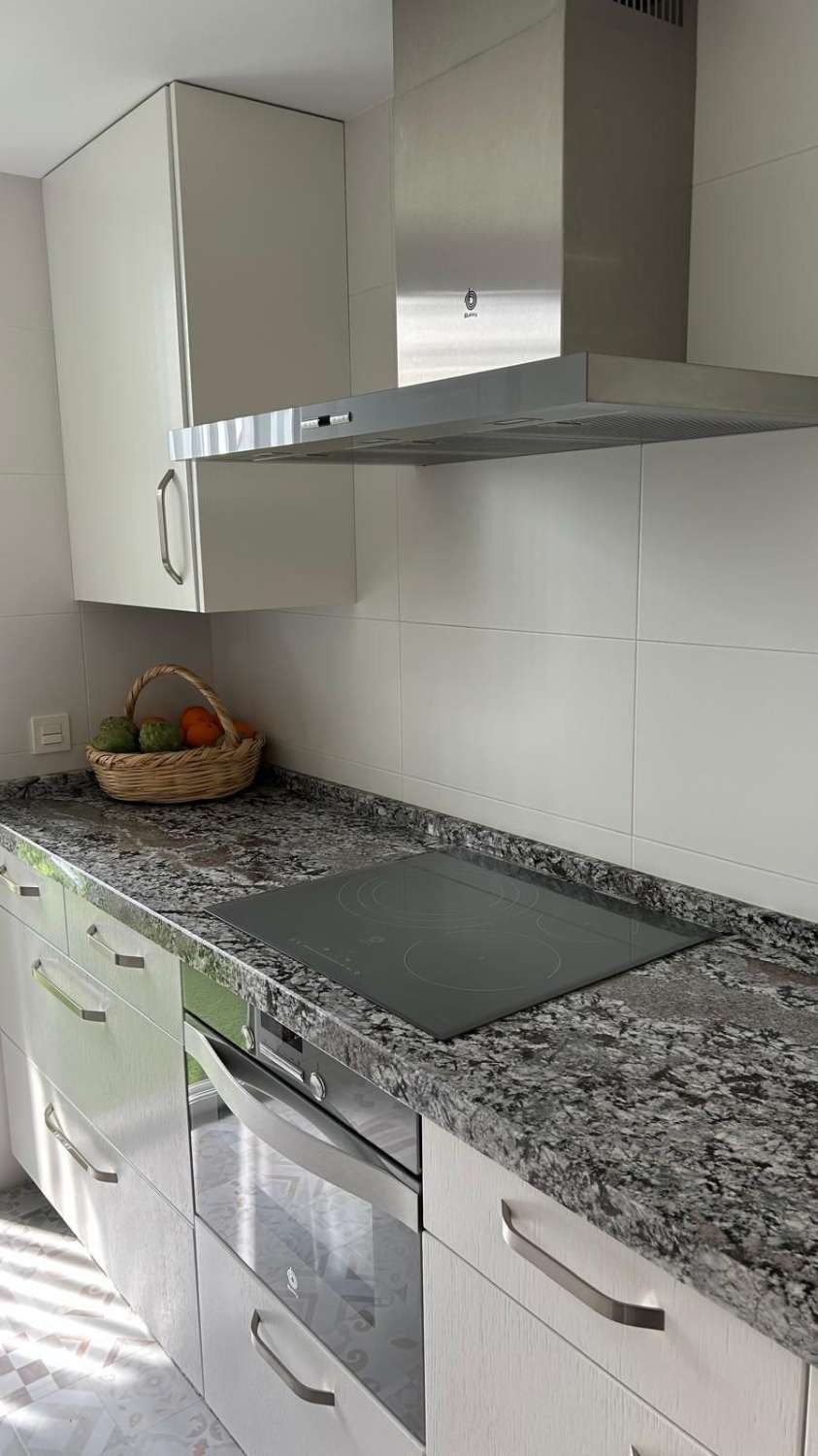 Piso en venta en Zona Sohail (Fuengirola)