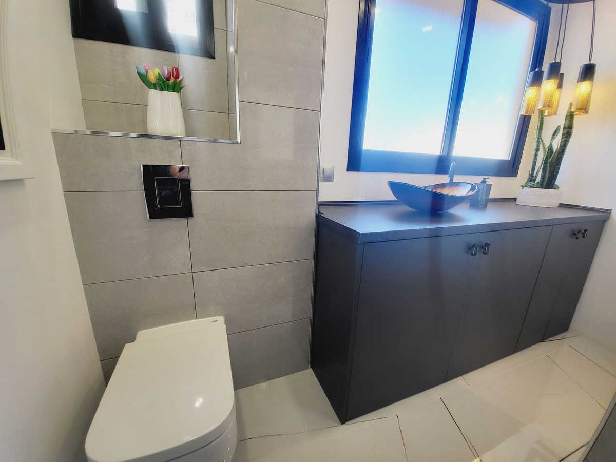 Piso en venta en Zona Puerto Deportivo (Fuengirola)