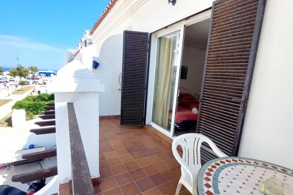 House for sale in Zona Sohail (Fuengirola)