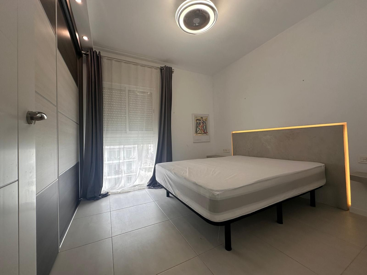 Piso en venta en Benalmádena Costa