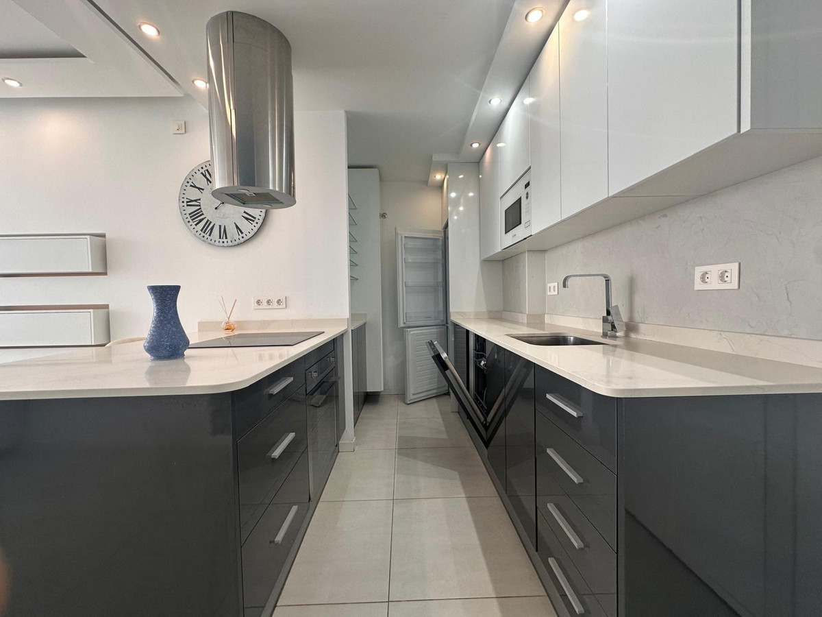 Piso en venta en Benalmádena Costa