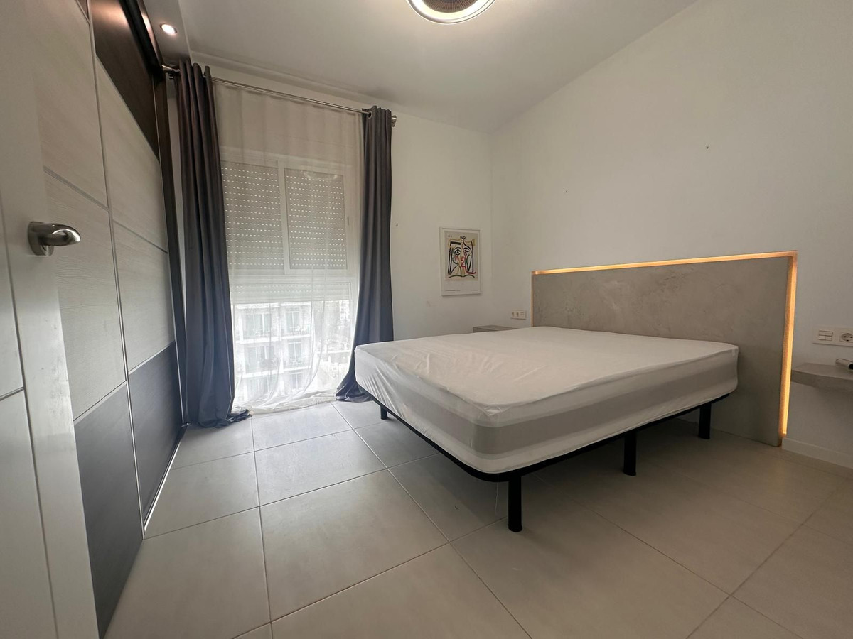 Piso en venta en Benalmádena Costa
