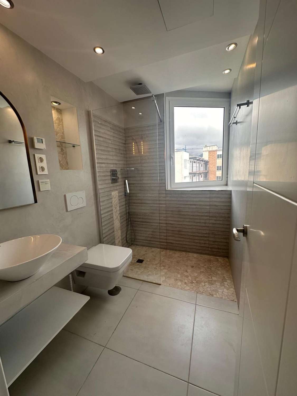 Piso en venta en Benalmádena Costa
