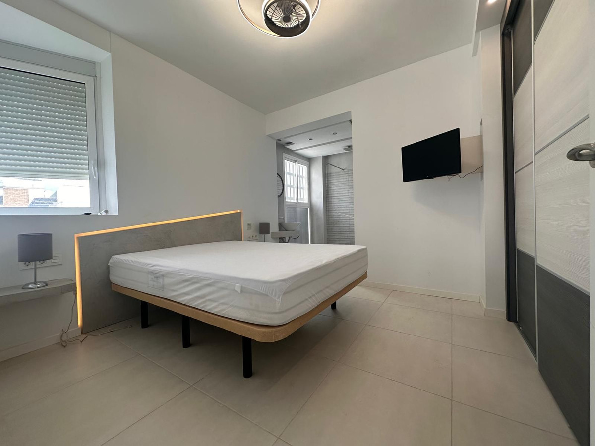 Piso en venta en Benalmádena Costa