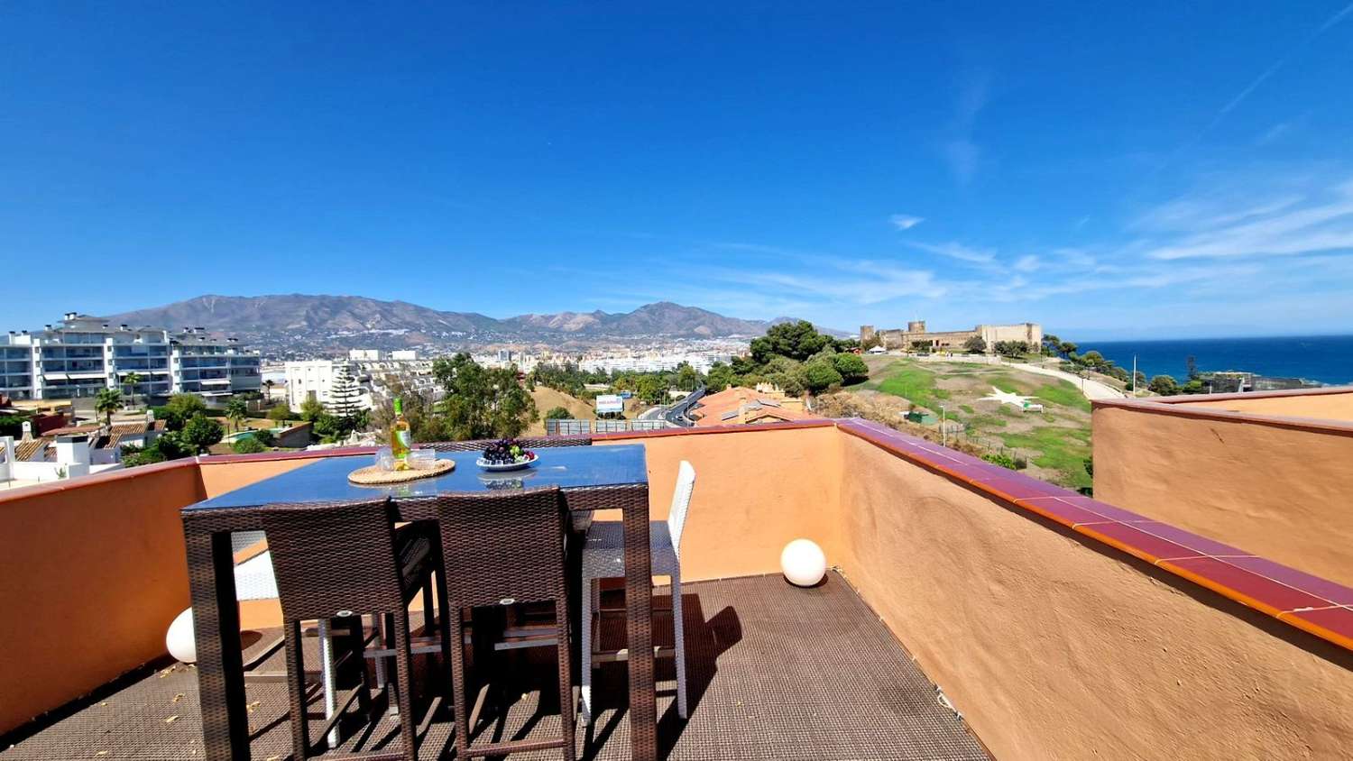 Takvåning till salu i Zona Sohail (Fuengirola)