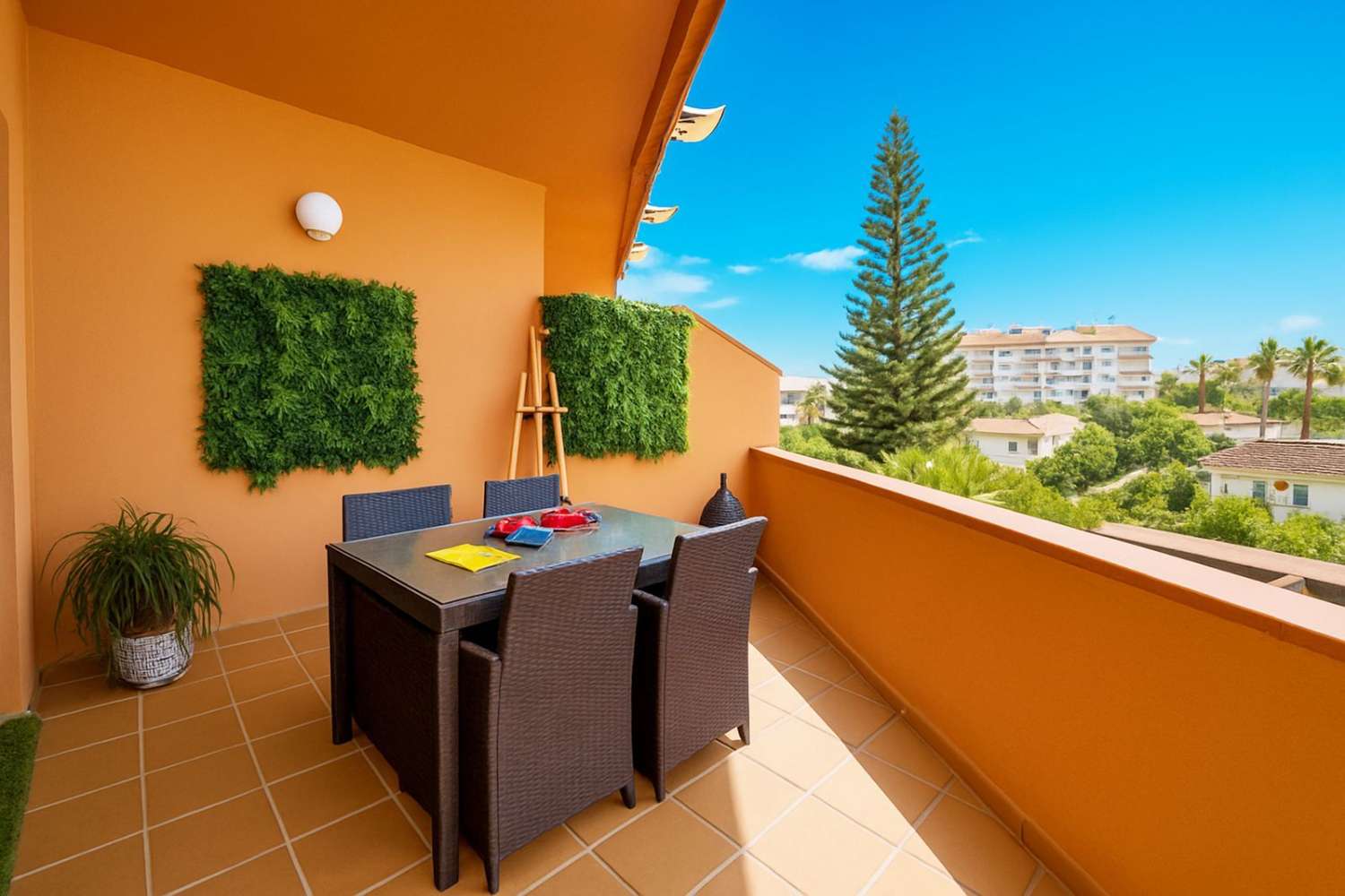Takvåning till salu i Zona Sohail (Fuengirola)