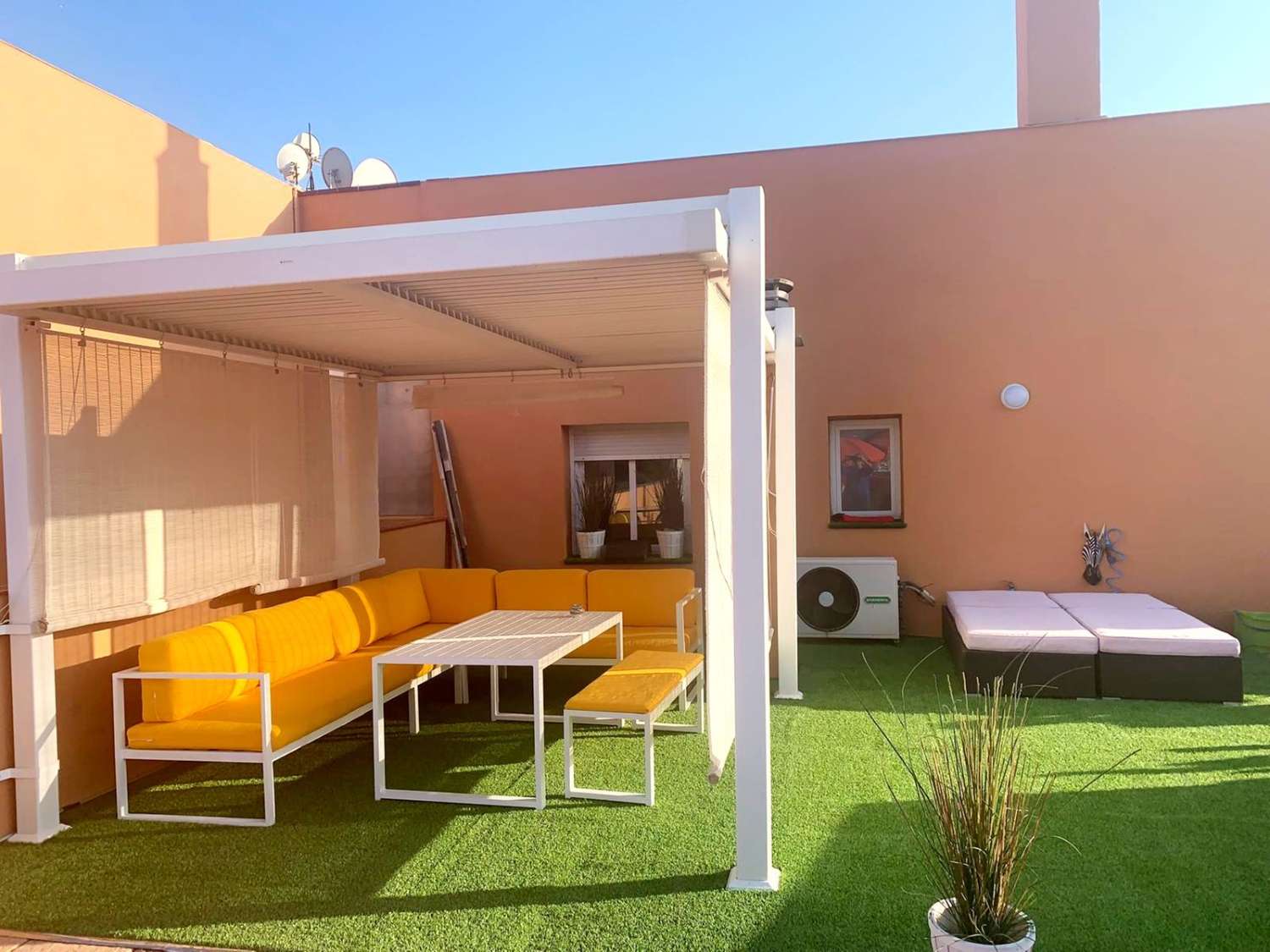 Takvåning till salu i Zona Sohail (Fuengirola)