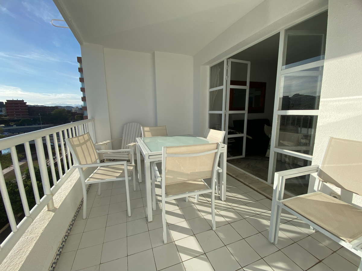 Piso en venta en Zona Sohail (Fuengirola)