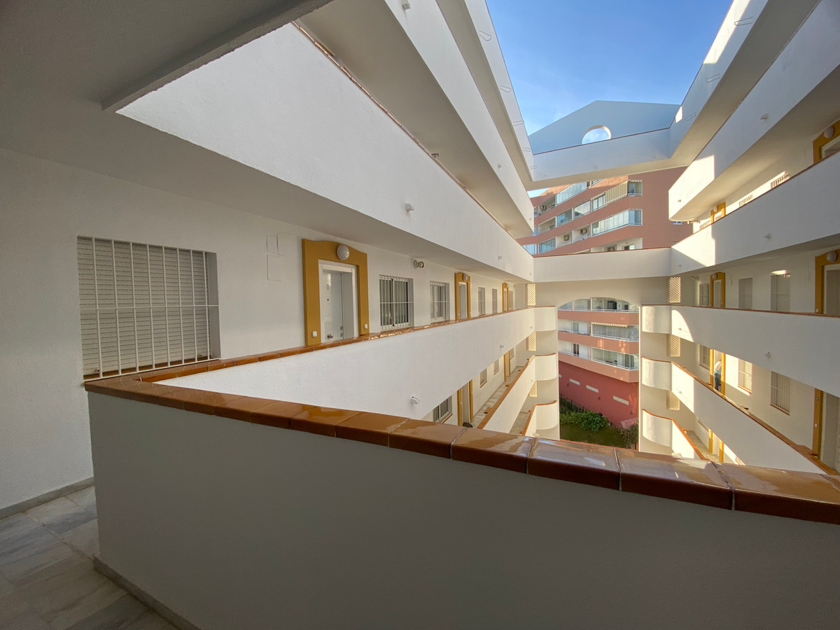Piso en venta en Zona Sohail (Fuengirola)