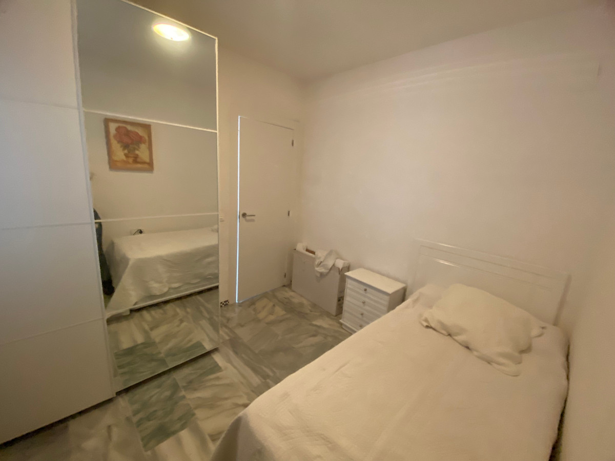 Piso en venta en Zona Sohail (Fuengirola)