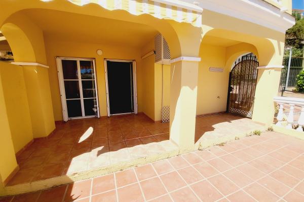 Flat for sale in Calaburra - Chaparral (Mijas)