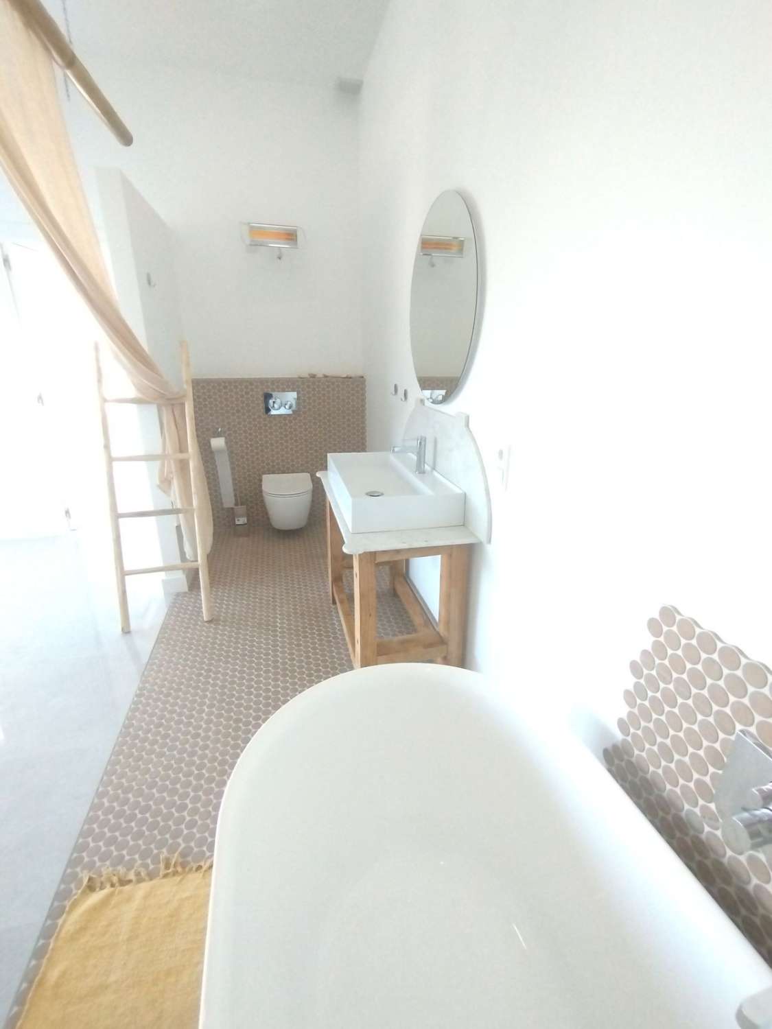 Villa en venta en Hipódromo-Cerrado del Águila (Mijas)