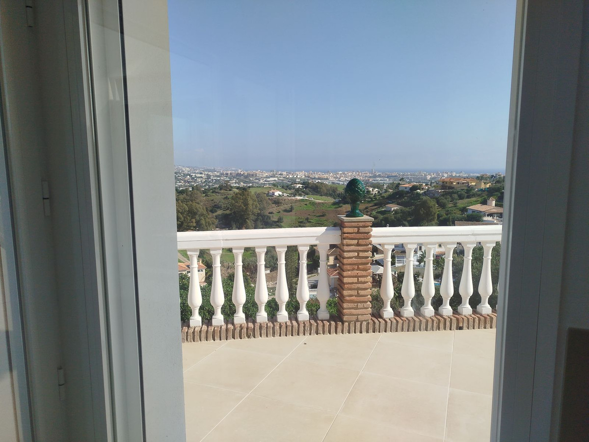 Villa en venta en Hipódromo-Cerrado del Águila (Mijas)