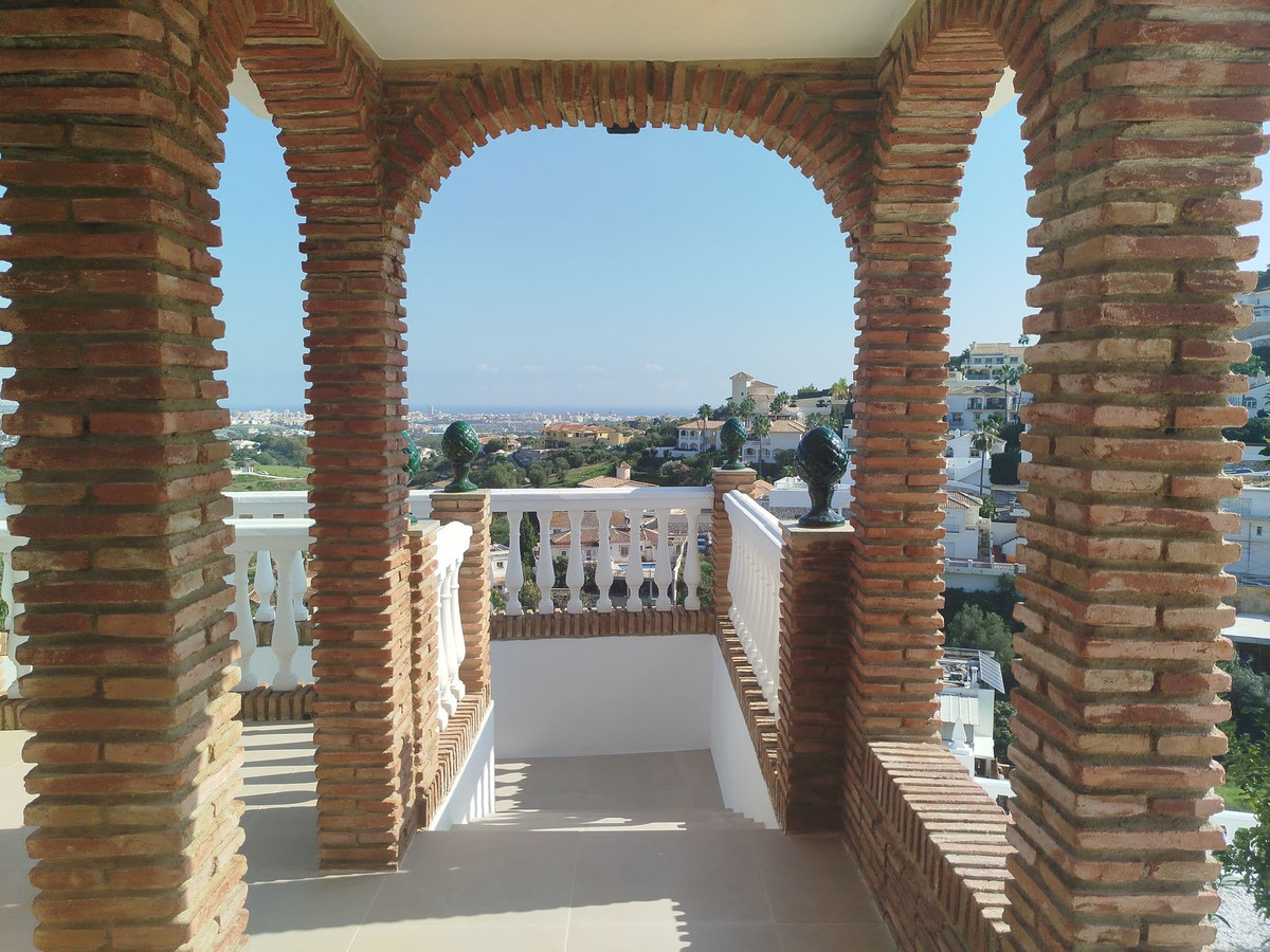 Villa en venta en Hipódromo-Cerrado del Águila (Mijas)