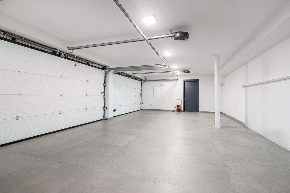 Villa en venta en El Higuerón (Fuengirola)