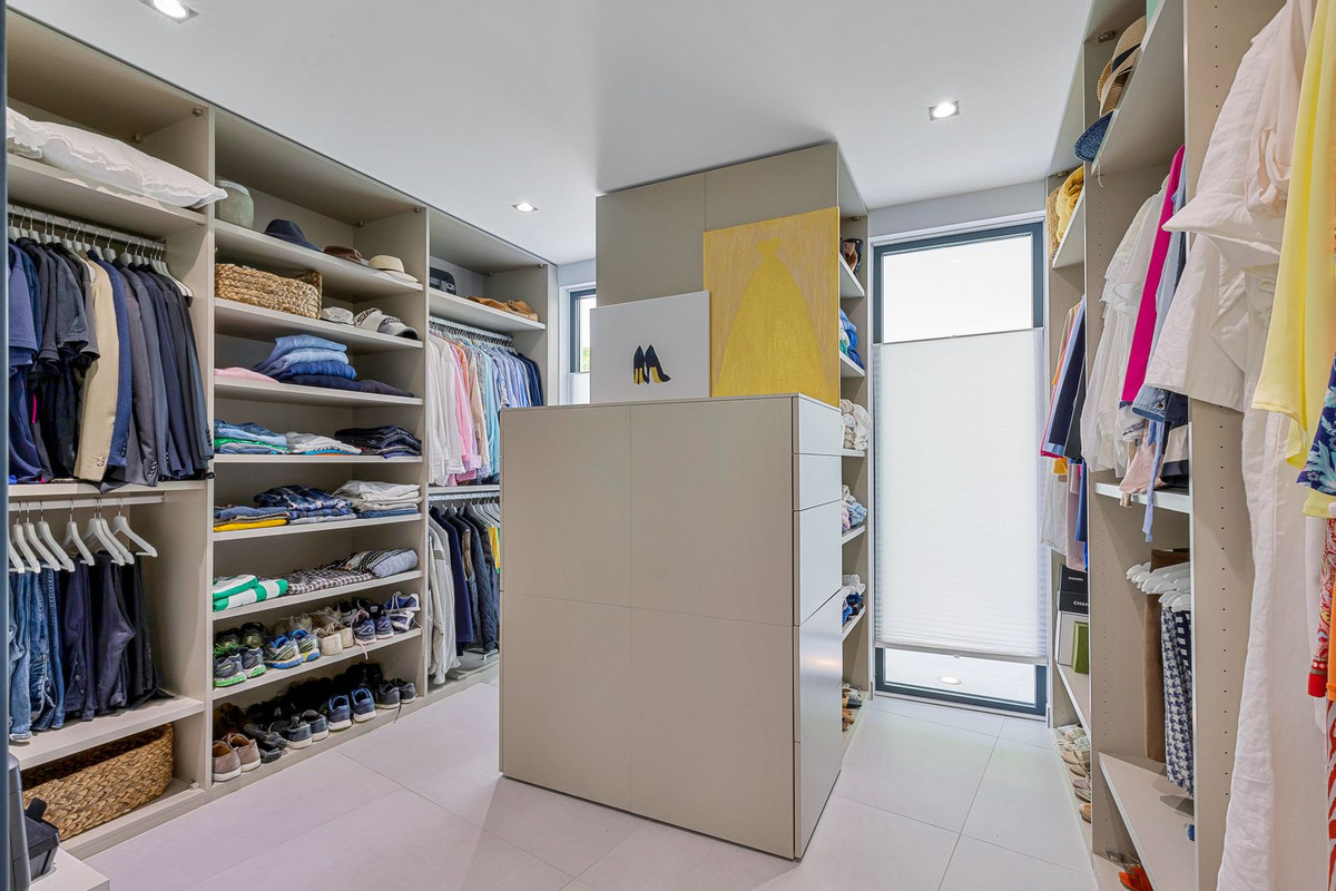 Villa en venta en El Higuerón (Fuengirola)