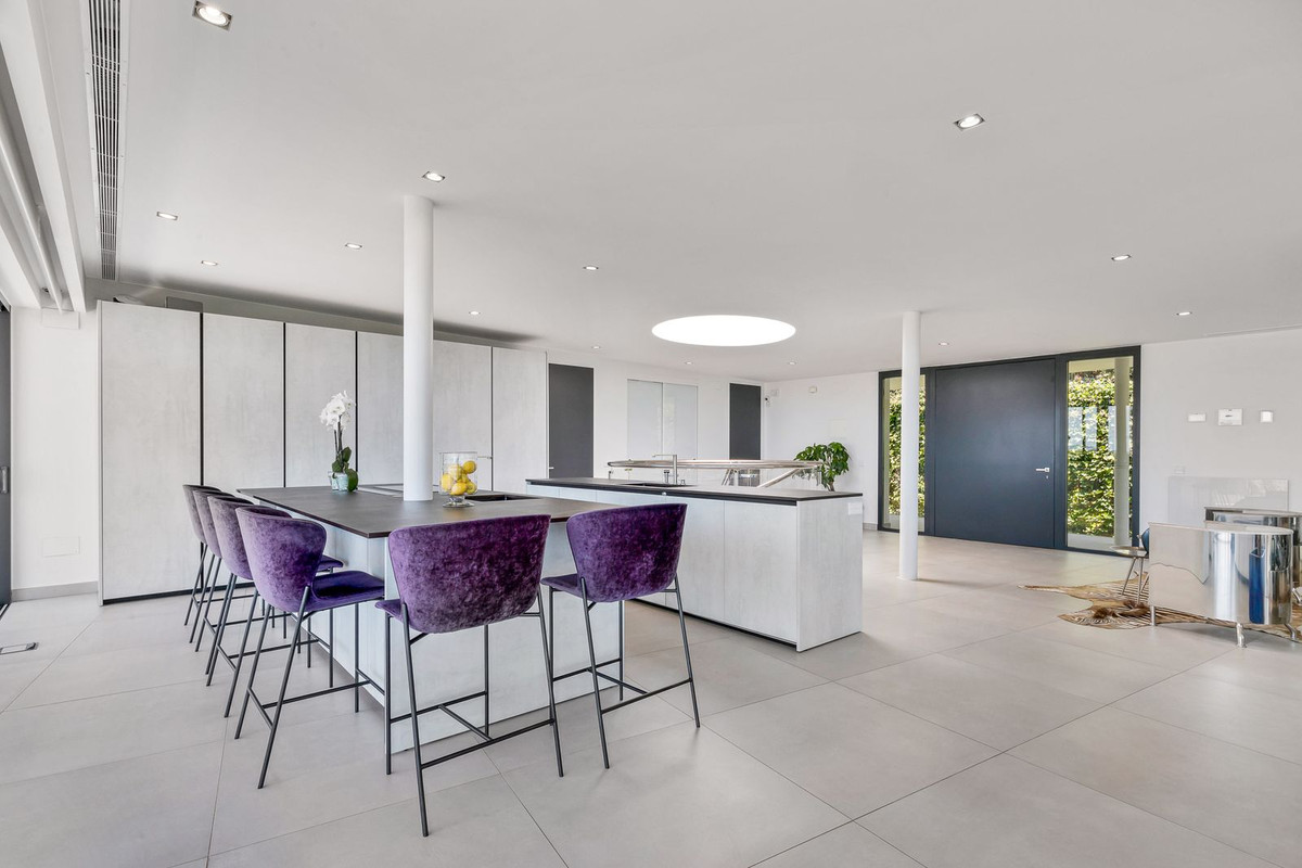 Villa en venta en El Higuerón (Fuengirola)