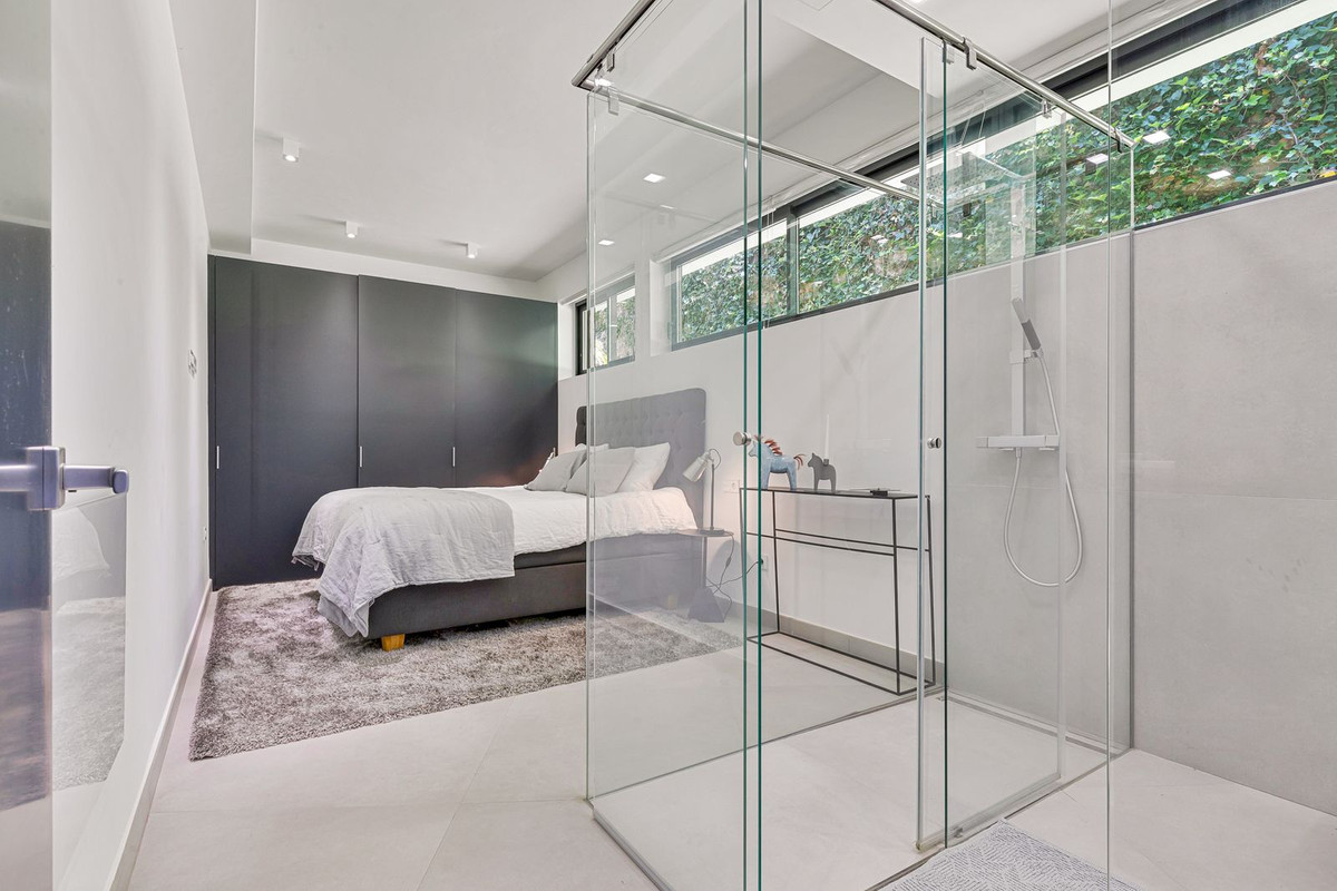 Villa en venta en El Higuerón (Fuengirola)