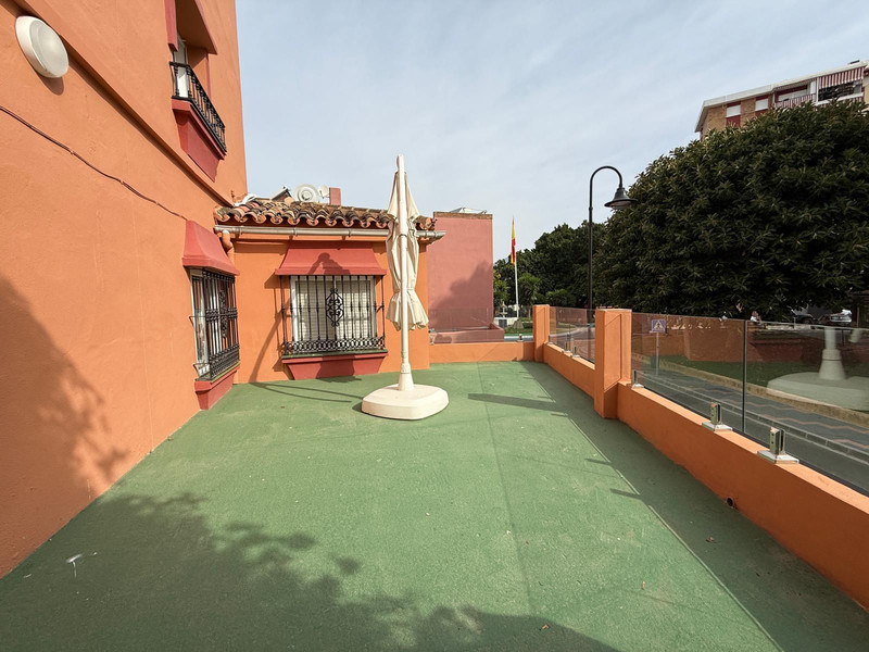 Casa en venta en Las Lagunas (Mijas)