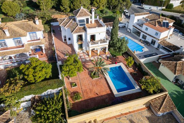 Chalet en venta en Arroyo de la Miel (Benalmádena)