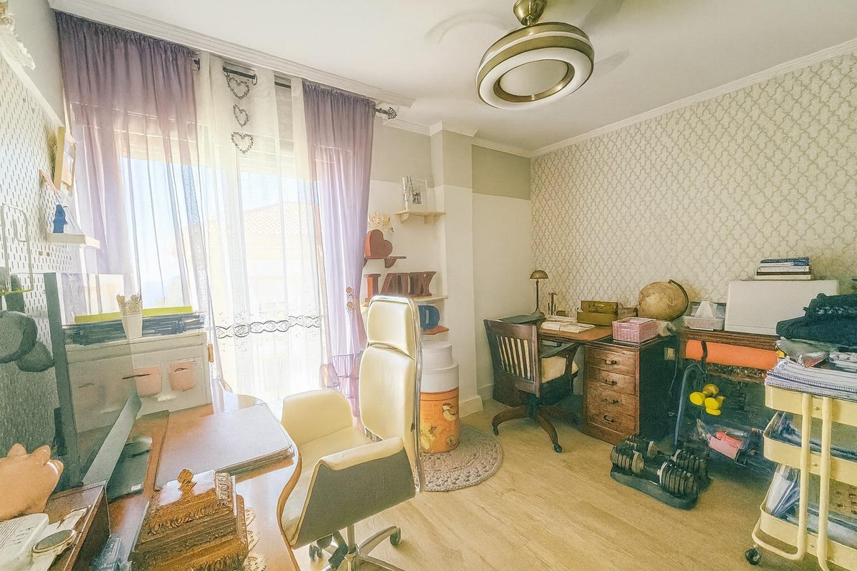 Piso en venta en Benalmádena Pueblo