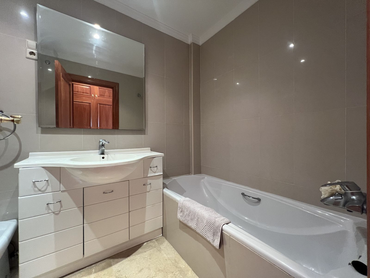 Flat for sale in Mijas Golf