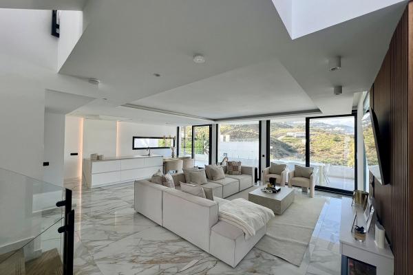 Villa en venta en La Cala Golf - Lagar Martell (Mijas)