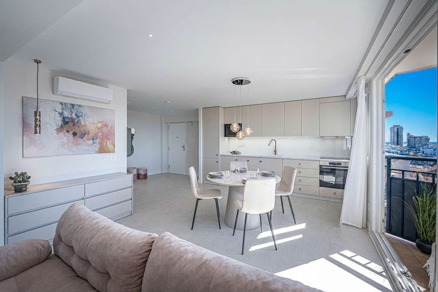 Piso en venta en Zona Sohail (Fuengirola)