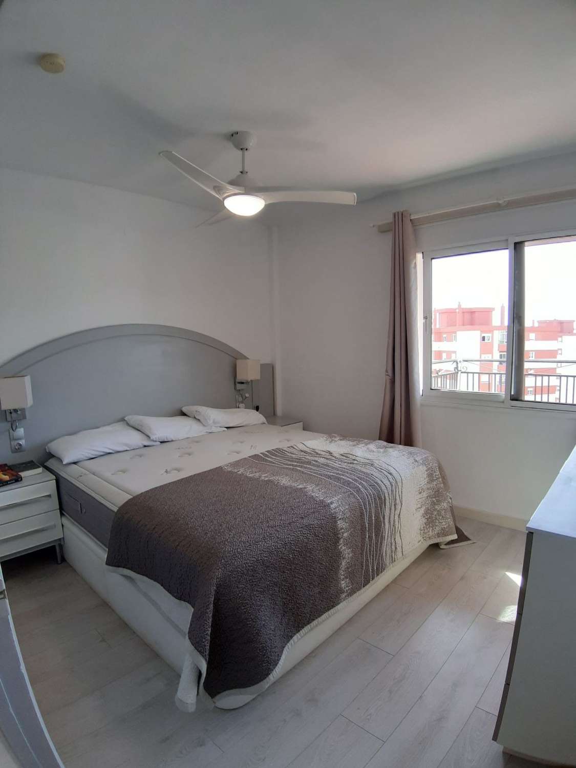 Piso en venta en Zona Sohail (Fuengirola)
