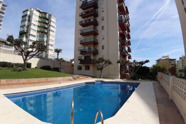 Piso en venta en Zona Sohail (Fuengirola)