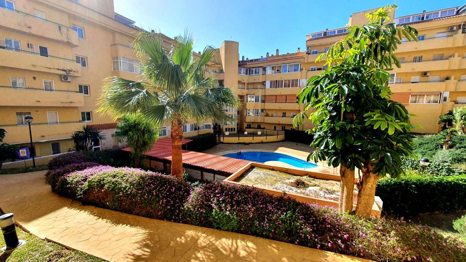 Piso en venta en Los Pacos (Fuengirola)